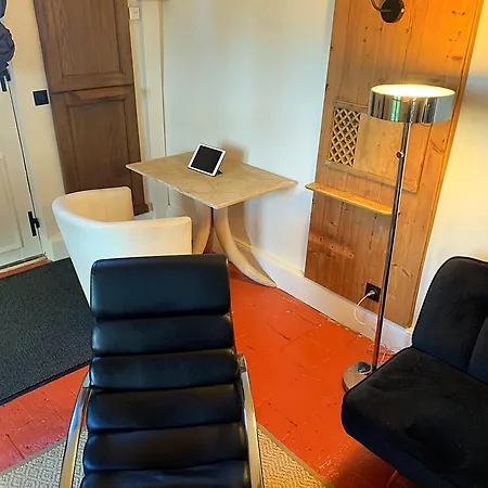 招待所 Le Petit Chapitre